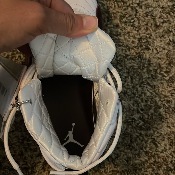 Nike Women's Air Jordan 12 Retro A Ma Maniere White Burgundy DV6989-100 US 6 - Picture 7 of 10